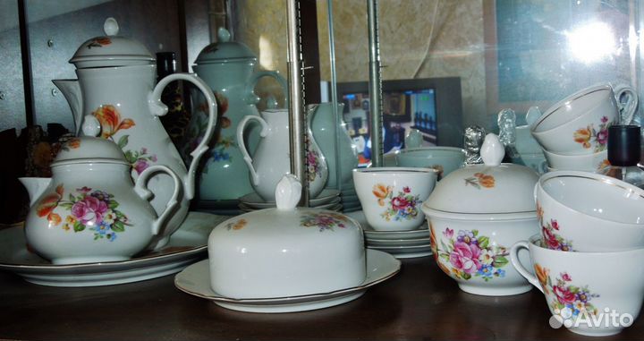 Фарфоровый сервиз Германия.Новый