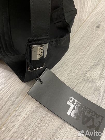 Karl lagerfeld бейсболка