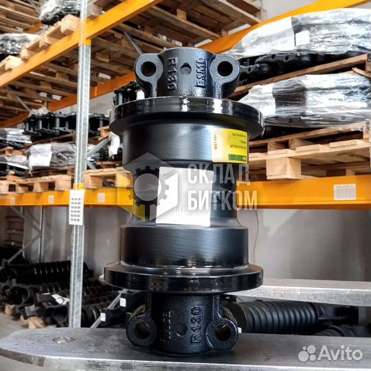 Каток опорный John Deere 690D