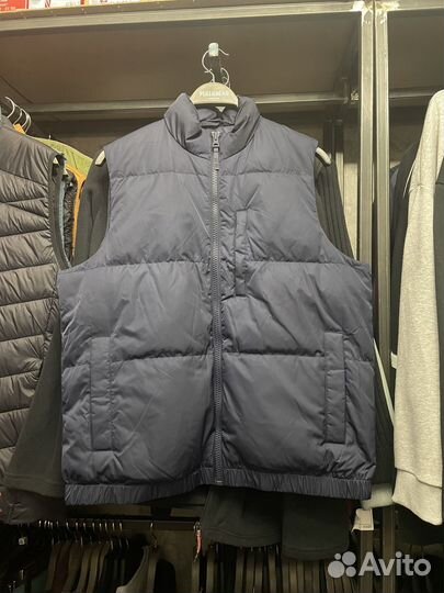 Жилетка мужская GAP