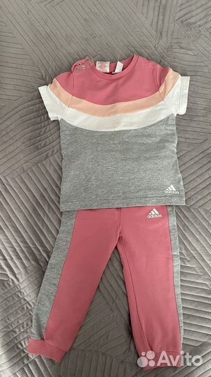 Спортивный костюм adidas для девочек