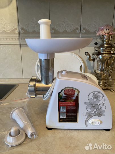 Мясорубка электрическая