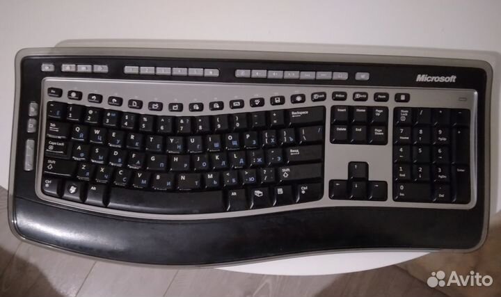 Продам беспроводную клавиатуру Microsoft