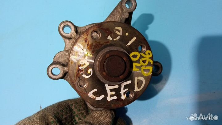 Помпа для Hyundai i30,Kia Ceed 2007-2012