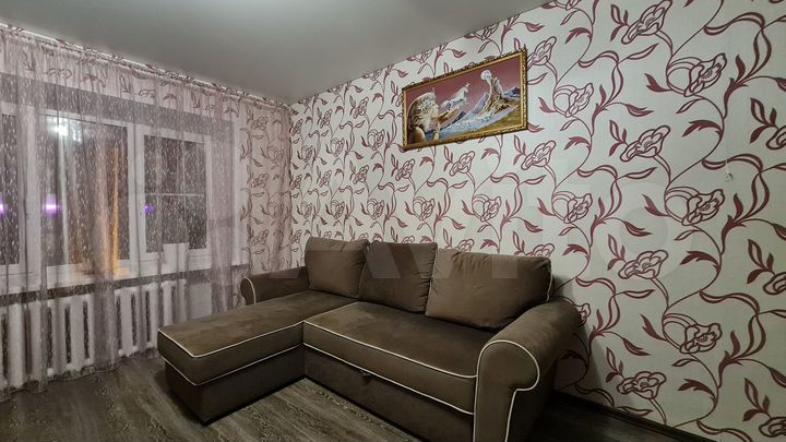 2-к. квартира, 49 м², 1/5 эт.