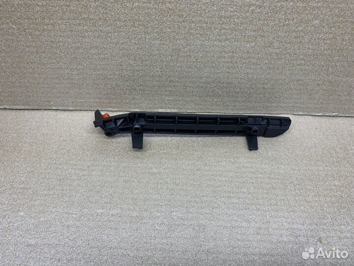 Кронштейн переднего бампера RH Opel Astra J GTC