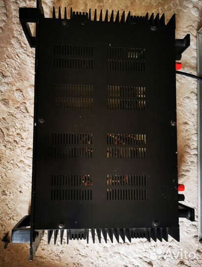 Усилитель мощности Yamaha pc 1002