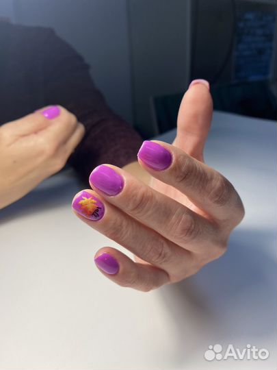 Маникюр и педикюр