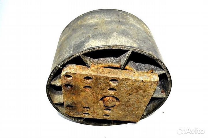 Стакан пневмобаллона прицепного моста, правый schm