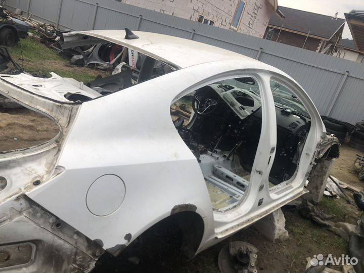 Opel insignia крыша, четверть