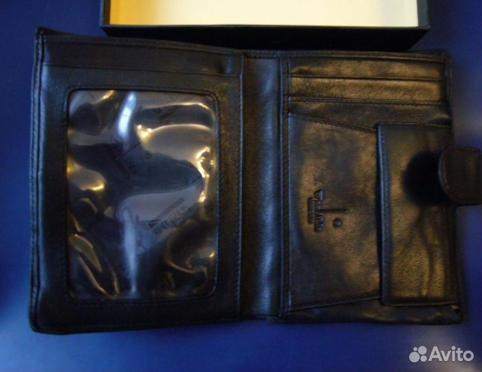 Портмоне вертикальное Wanlima. Кожа. Новое