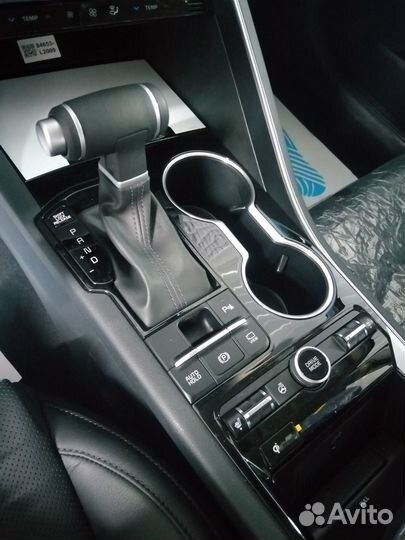 Kia K5 2.0 AT, 2023