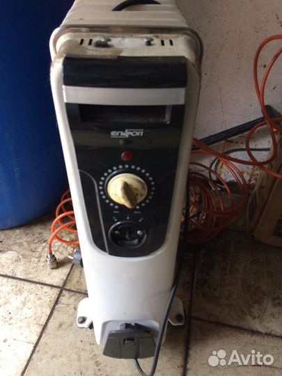 Мкасляный обогреватель 1500