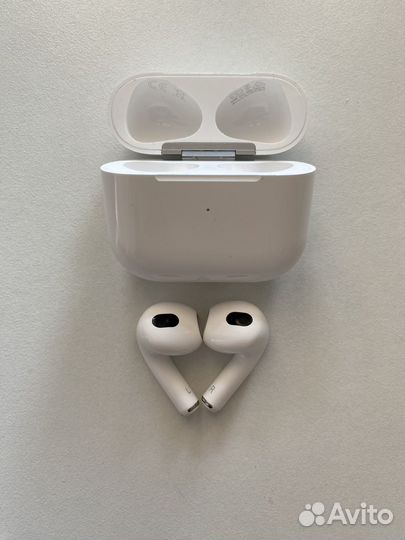 Airpods 3 LUX