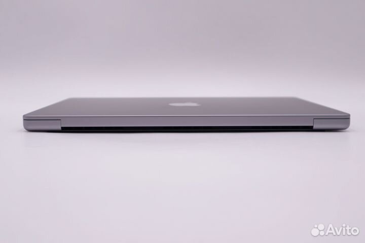 MacBook Pro 14 m3 8gb 512gb