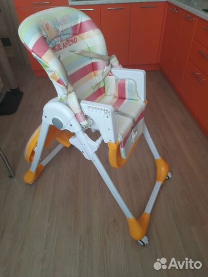 Стульчик для кормления