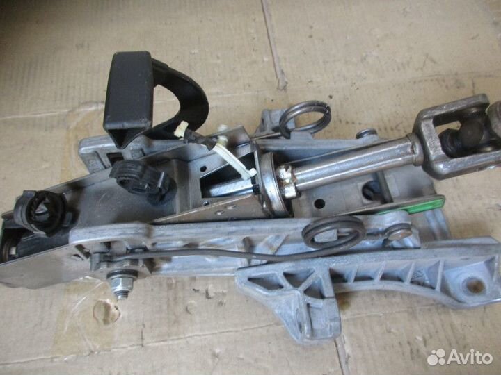 Колонка рулевая Ford Focus II 2008-2011