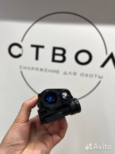 Прибор ночного видения NVG-10 с креплением на шлем