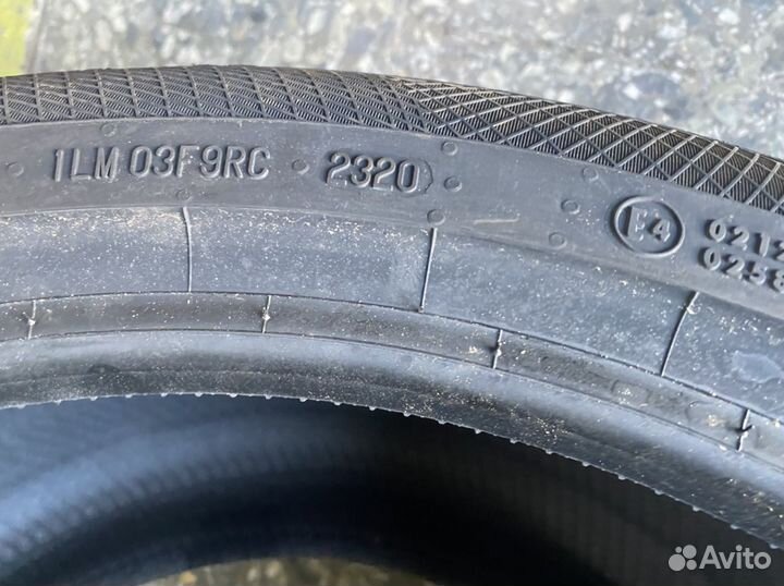 Continental ContiWinterContact TS 850 P 275/40 R18 и 245/45 R18