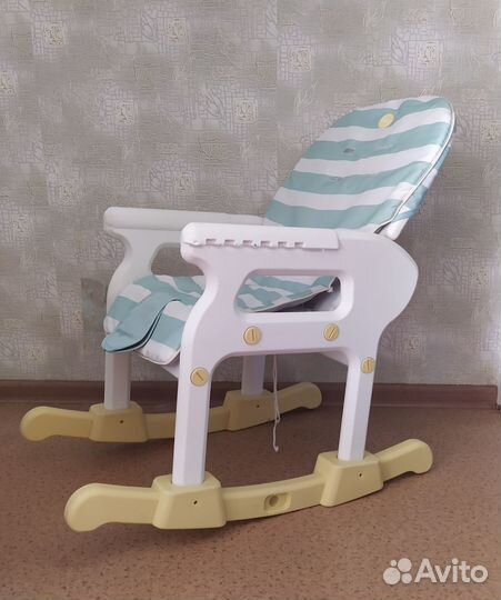 Стульчик для кормления + стол Happy Baby Oliver