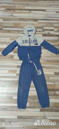 Спортивный костюм