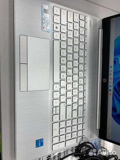Ноутбук HP 15s-du3564TU Соrе i3 4 ядра/ SSD 512Gb