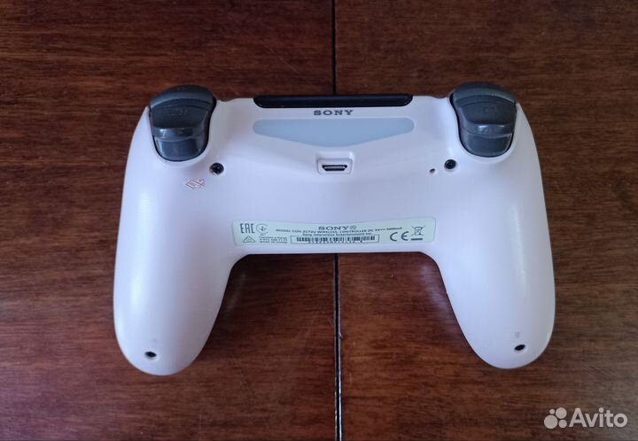 Джойстик dualshock ps4