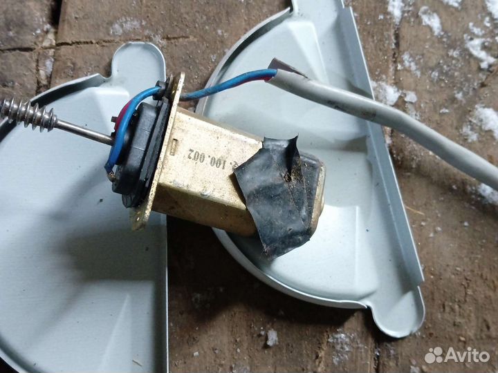 Моторчик стеклоподъемника ваз21213