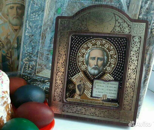 Икона Николай Чудотворец в киоте