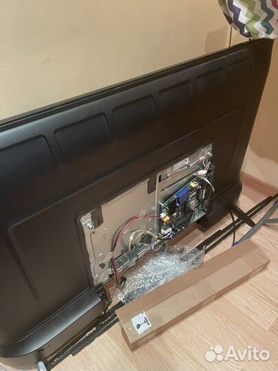 Телевизор на запчасти