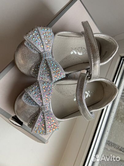 Туфельки для девочки 24 размер