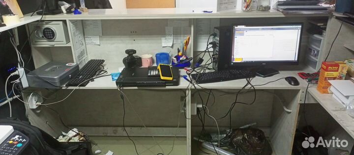 Стойка ресепшн угловая