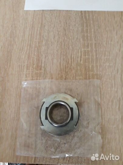 Продам выжимной на хундай ай 20 1.2 механика