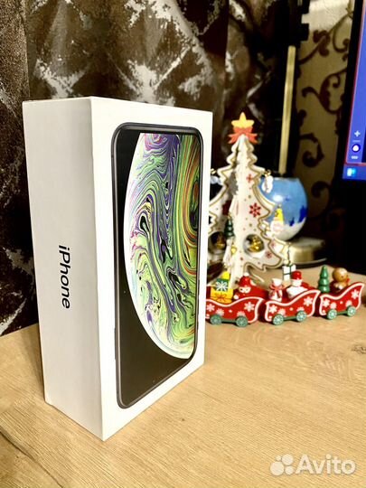 iPhone Xs, 256 ГБ