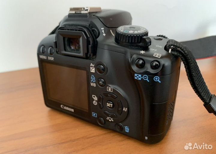 Зеркальный фотоаппарат canon 1000d