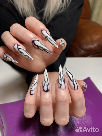 Наращивание ногтей
