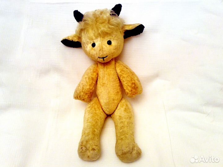 Плюшевая игрушка Коза-Дереза. На шарнирах. СССР