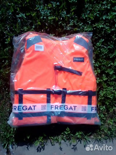 Спасательный жилет