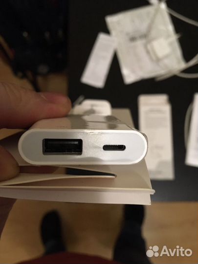 Lightening USB camera adapter