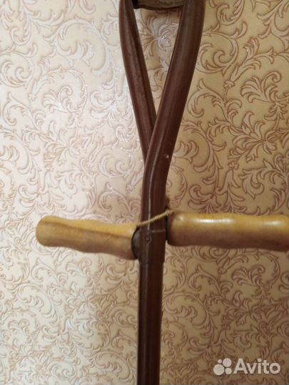 Костыли с подлокотником цена за одну пару