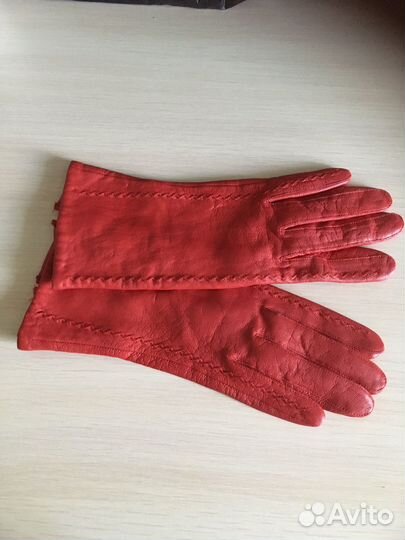 Перчатки женские кожаные