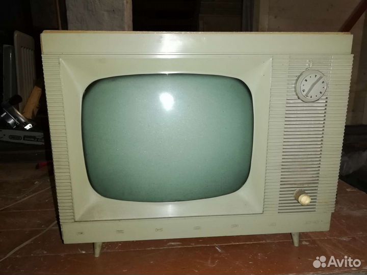 Телевизор рекорд 64