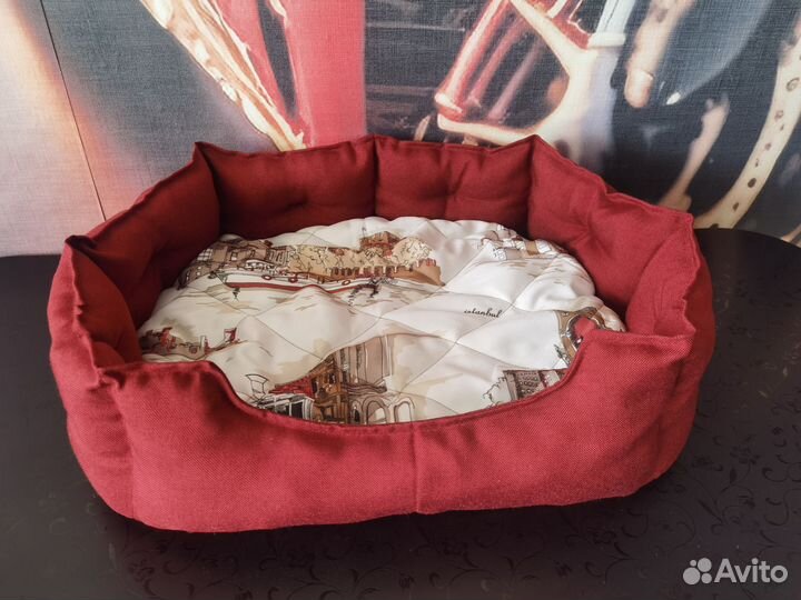 Лежанки для собак и кошек