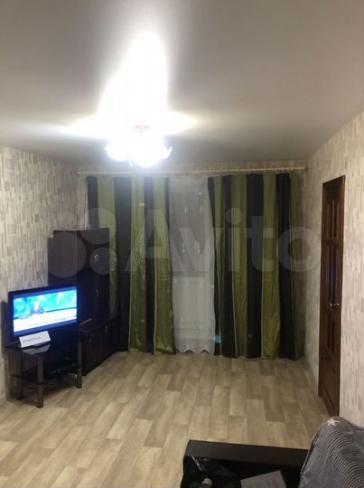 2-к. квартира, 46 м², 3/5 эт.
