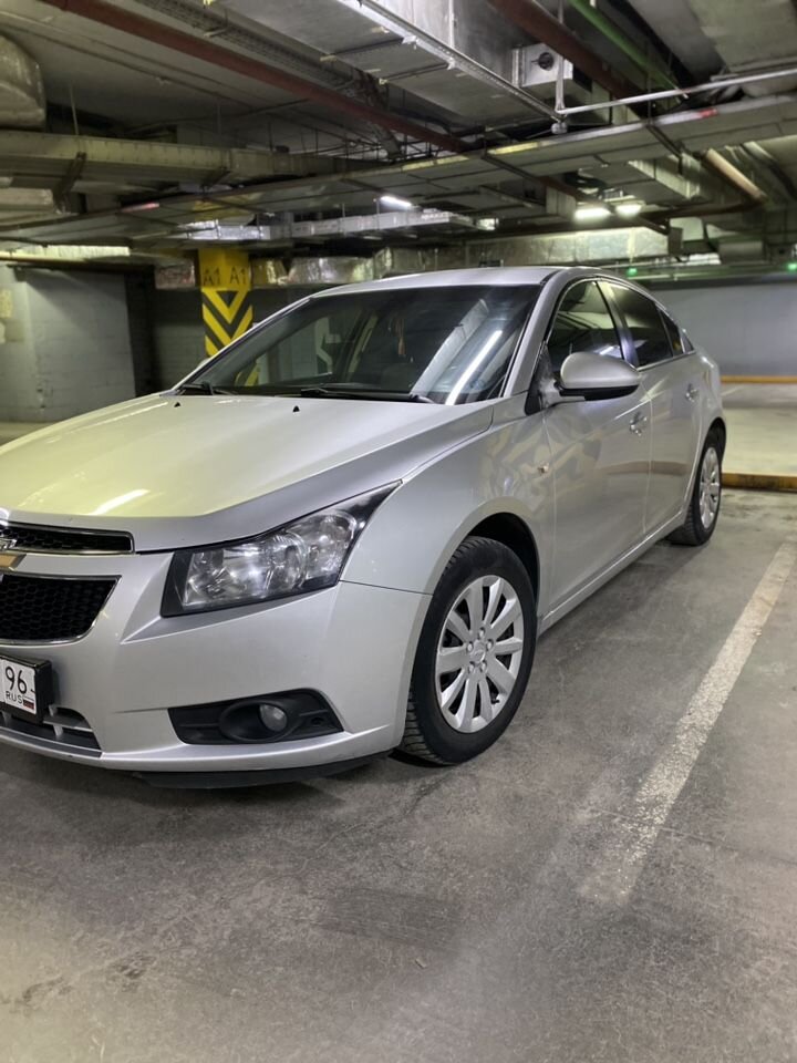 Chevrolet Cruze: фото владельца