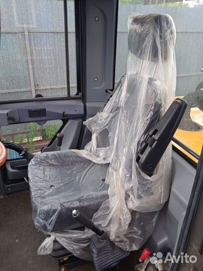 Фронтальный погрузчик HZM XC600, 2023