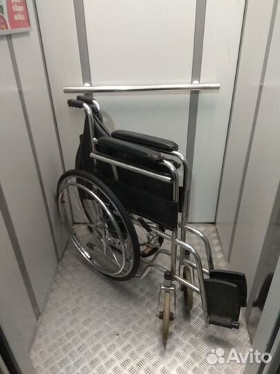 Коляска инвалидная б/у