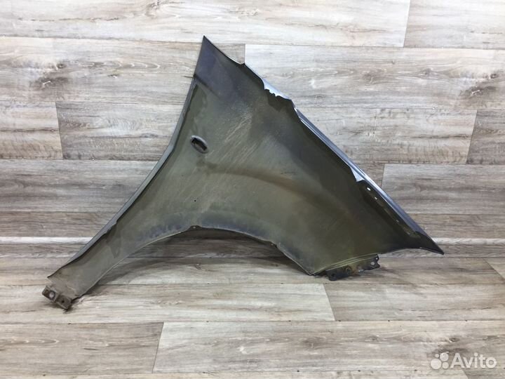 Крыло левое Peugeot 4007 / Citroen C-Crosser