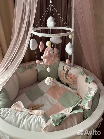 Бортики в детскую кроватку новые