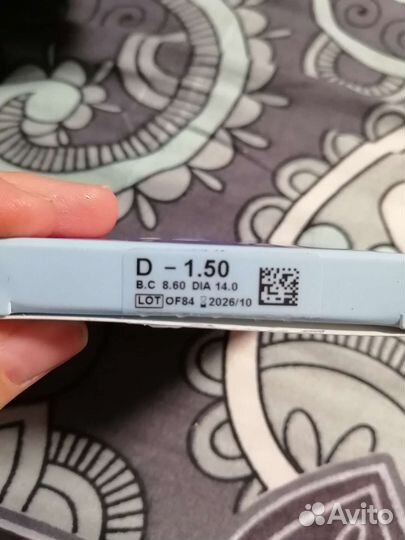 Контактные линзы